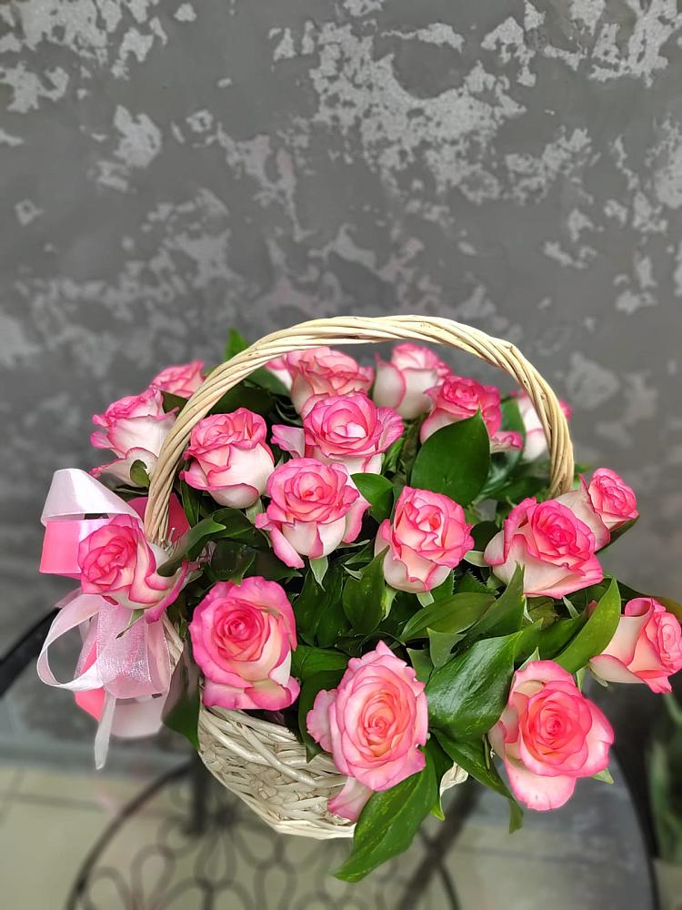 Цветочная композиция из Розы в корзине в Верейке