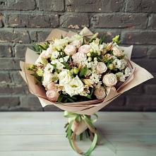 Букет цветов из:  Альстромерии, Розы и Хризантемы в Верейке