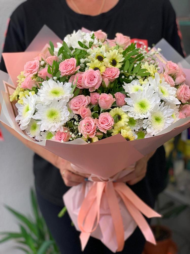 Букет цветов из: Розы и Хризантемы в Верейке