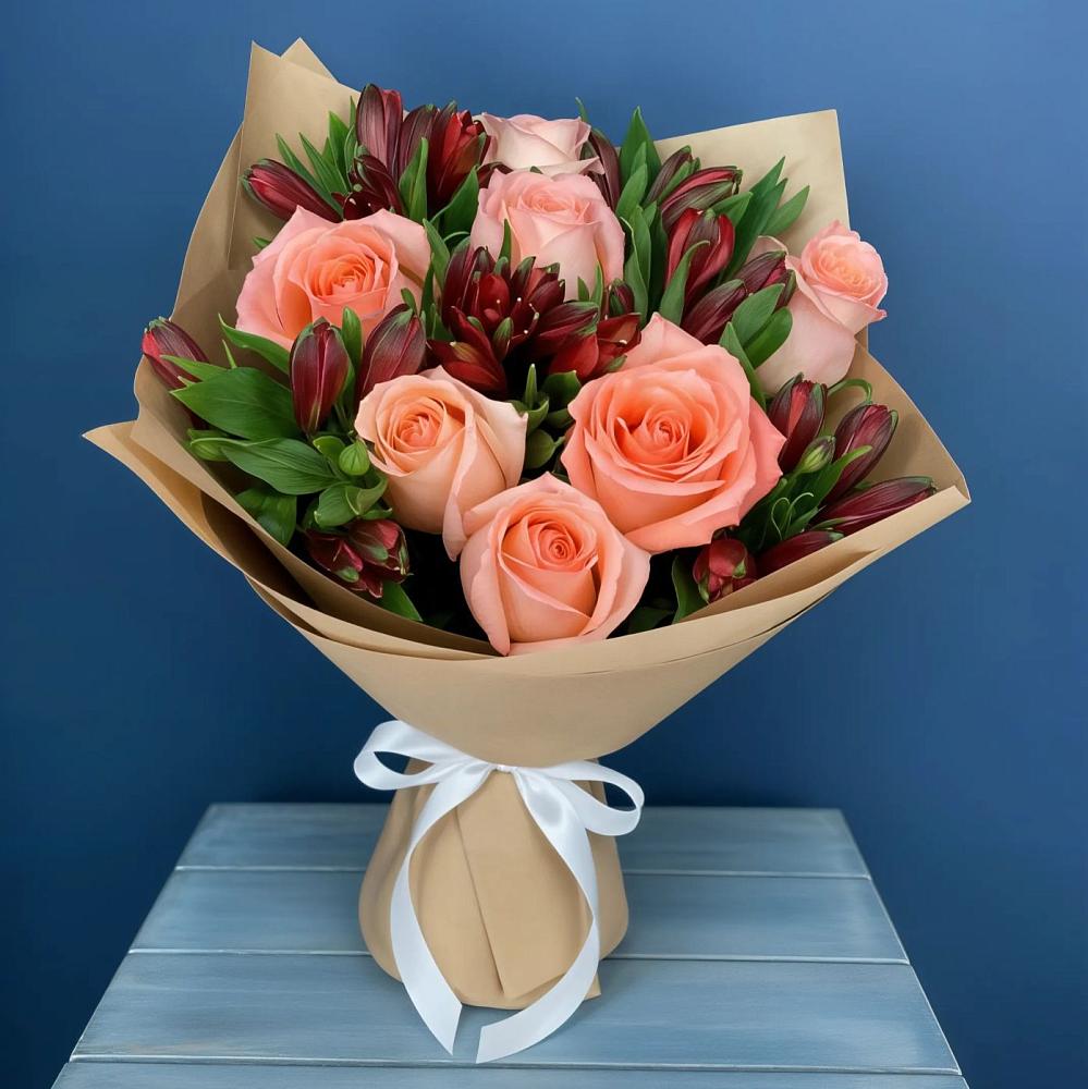 Букет цветов из: Розы и Альстромерии в Верейке