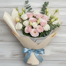 Букет цветов из:  Лизиантусы в Верейке