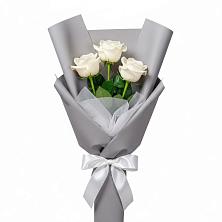 Букет 3 белые розы в Верейке
