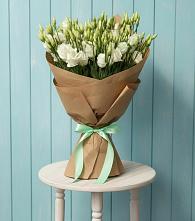 Букет цветов из:  Лизиантусы в Верейке