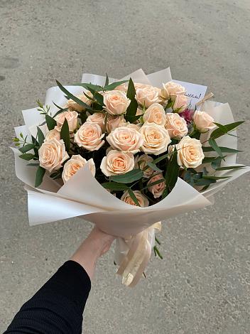 Букет Кремовые розы Латте в Верейке
