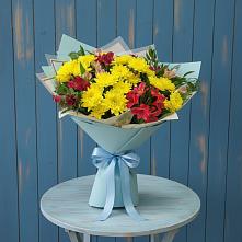Букет цветов из:  Альстромерии и Хризантемы #REPLACE_PRED# Верейке